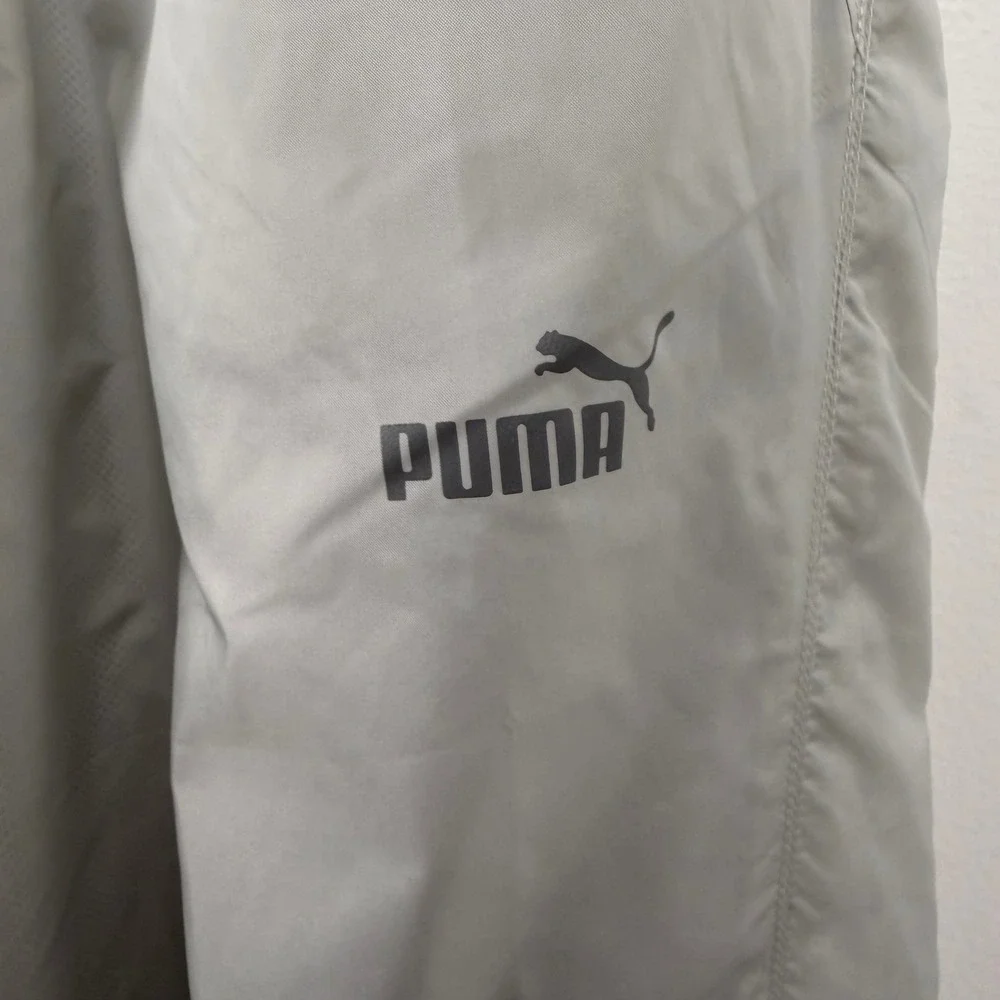 Puma Mens Gray Nylon Track Pants Windbreaker Joggers Size M 00428 Light Stone - Picture 3 of 6